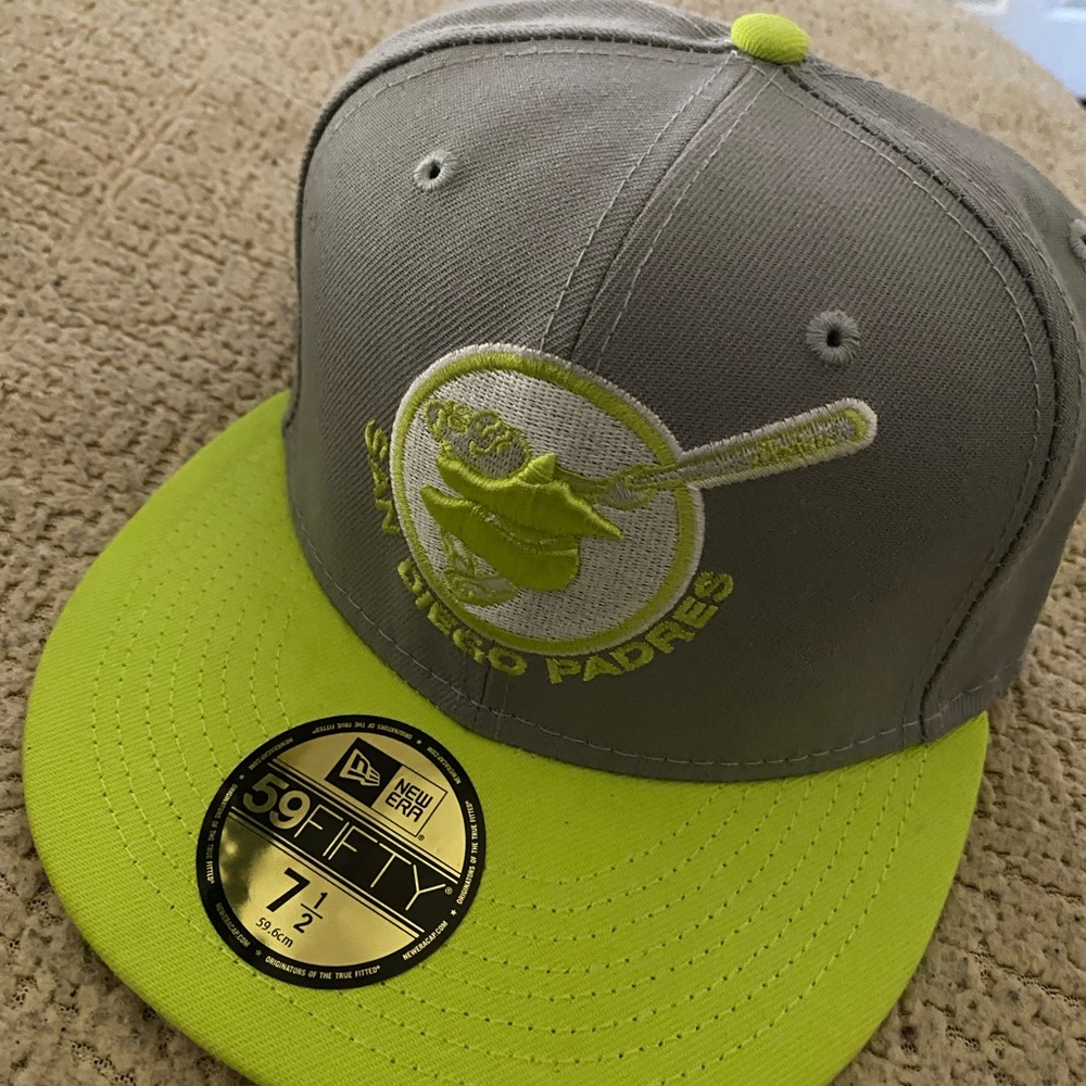 Padres fitted hat